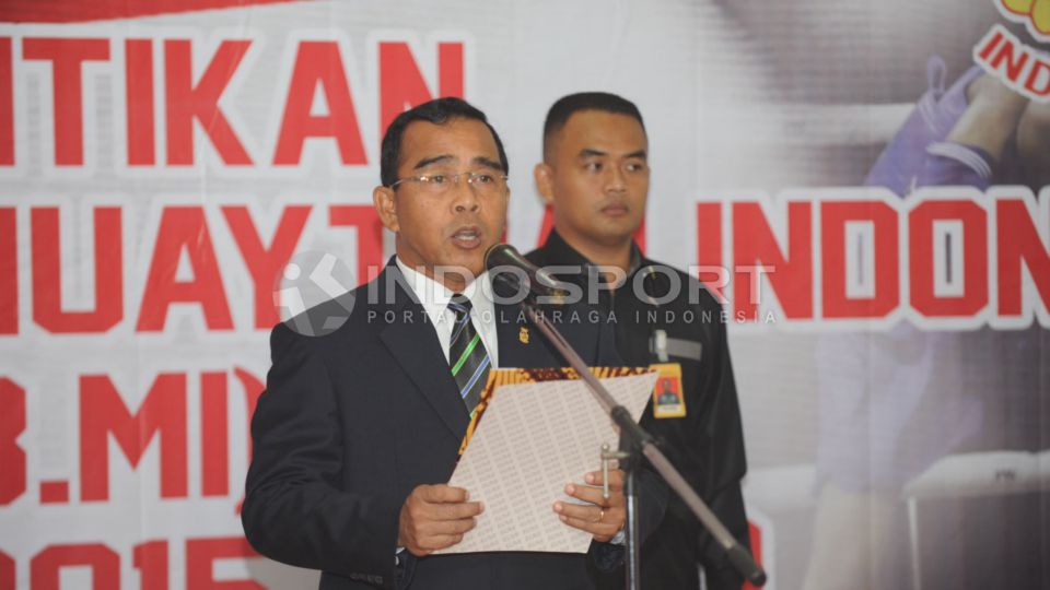 Ketua KONI, Tono Suratman saat melantih PB MI di gedung KONI, Jumat (27/02/15). Copyright: &copy; Ratno Prasetyo/INDOSPORT